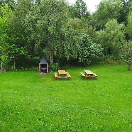 Habitación doble con wifi, baño privado jardin y barbacoa Cangas de Onís Exterior foto