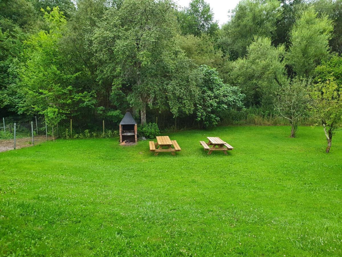 Habitación doble con wifi, baño privado jardin y barbacoa Cangas de Onís Exterior foto